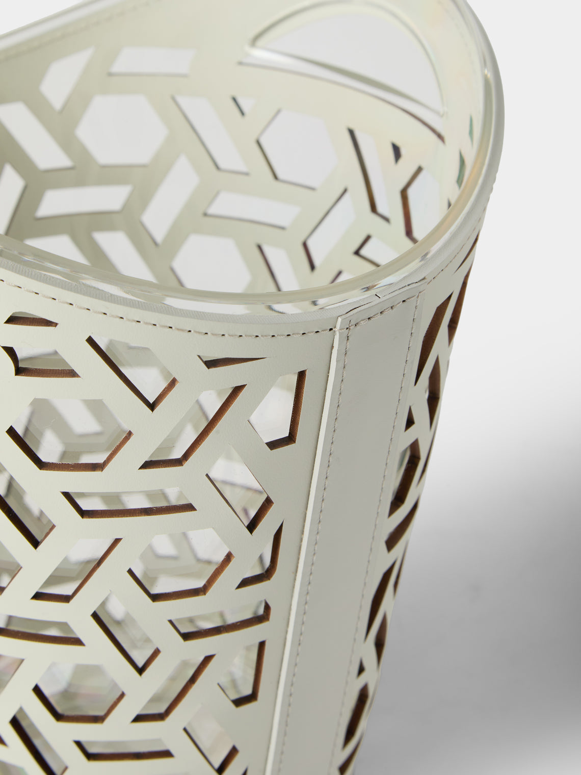 RUDI - Cortina Leather Small Champagne Bucket - White - ABASK