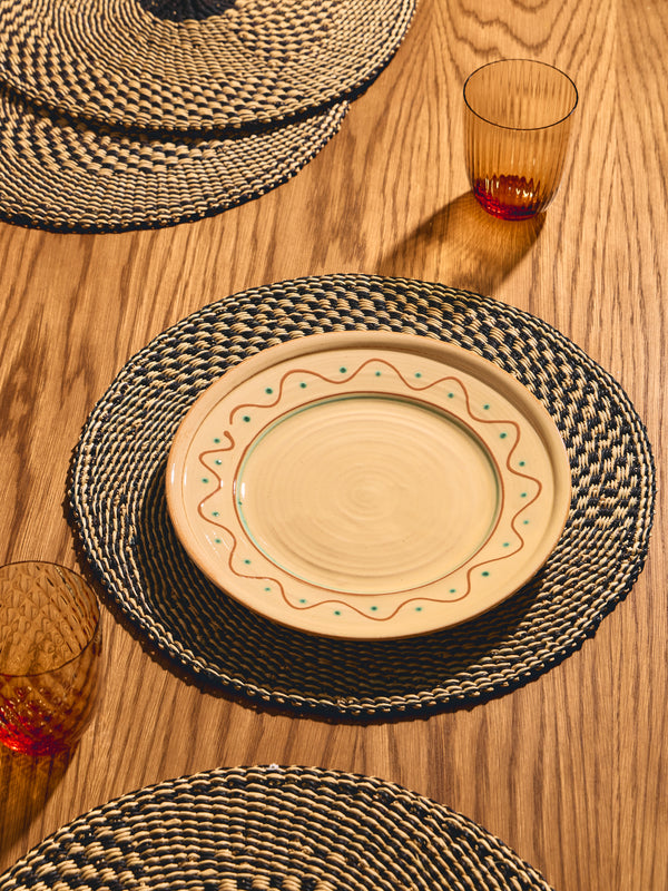 Baba Tree - Handwoven Elephant Glass Placemats (Set of 4) - Black - ABASK