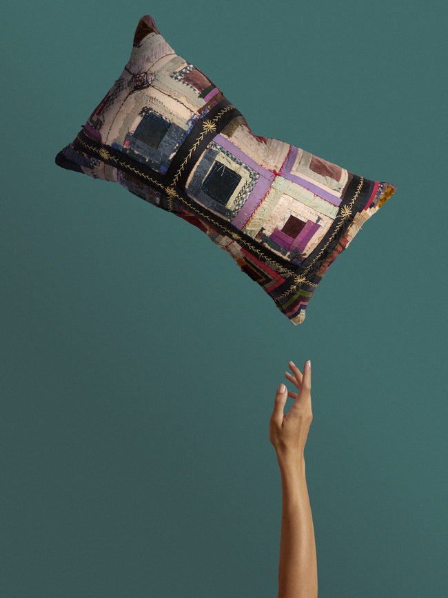 By Walid - 19th-Century Log Cabin Patchwork Damask Cushion (19.5in/50cm) - Multiple - ABASK