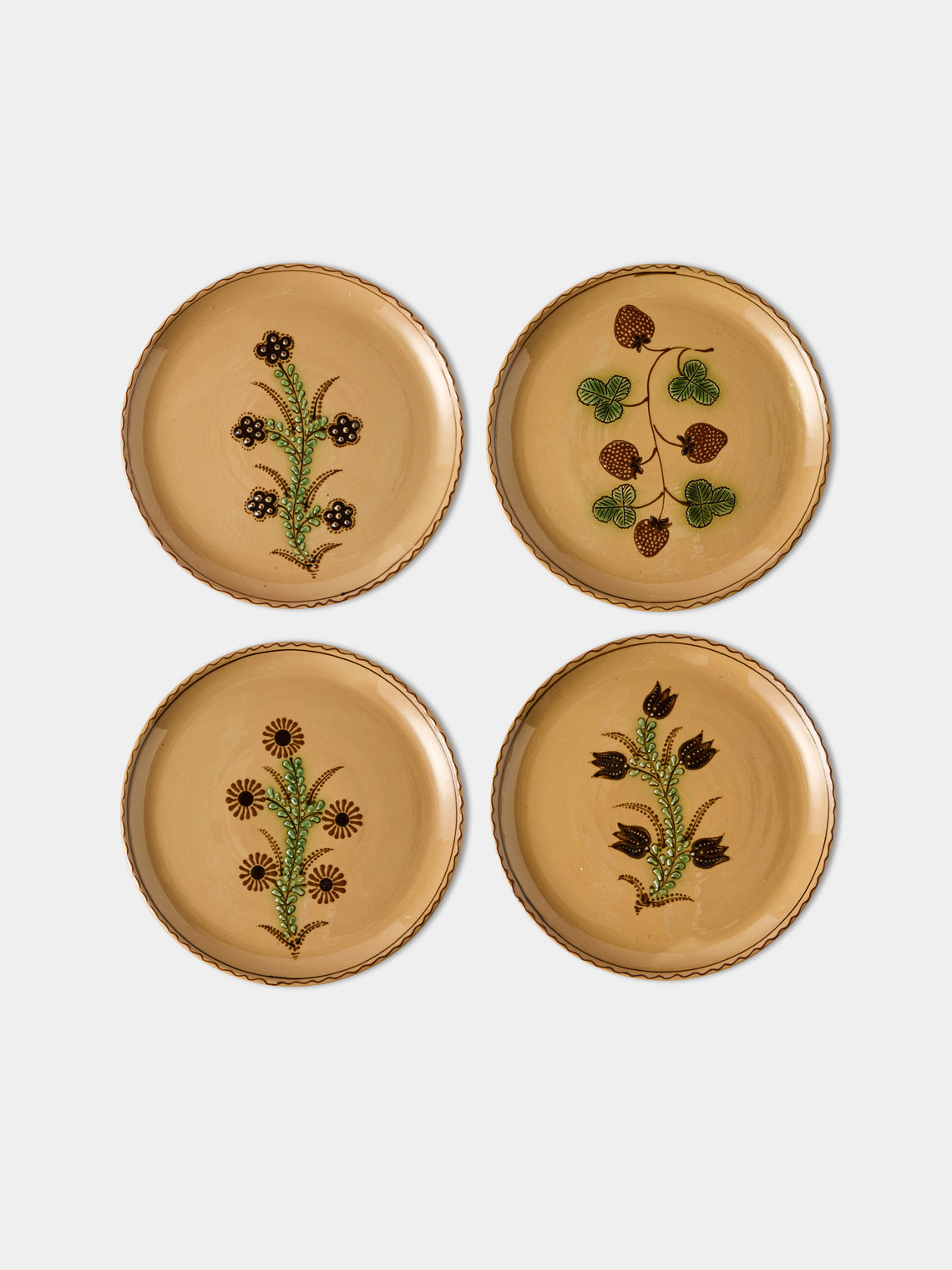 Poterie d’Évires - Flowers and Strawberries Hand-Painted Ceramic Dinner Plates – 9.5in/24cm (Set of 4) - Cream - ABASK - 