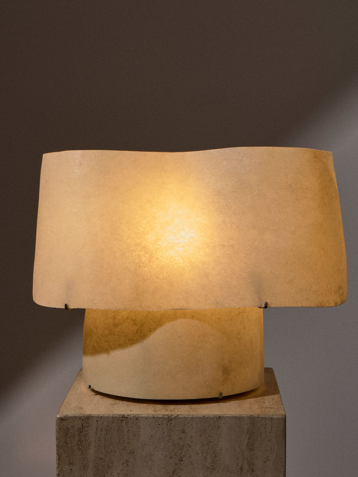 Kilzi - The Mush Fiberglass Low Table Lamp - Ivory - ABASK
