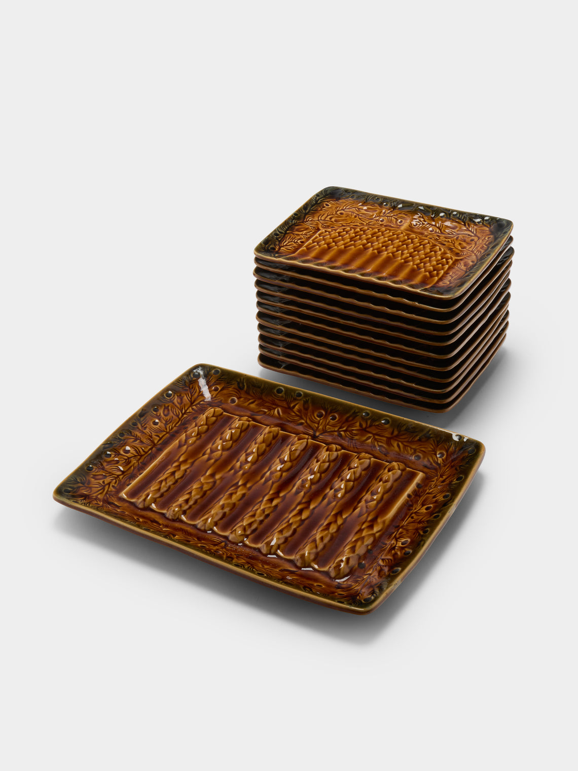 Antique and Vintage - Mid-Century Majolica Ceramic Asparagus Plates (Set of 3) - Brown - ABASK