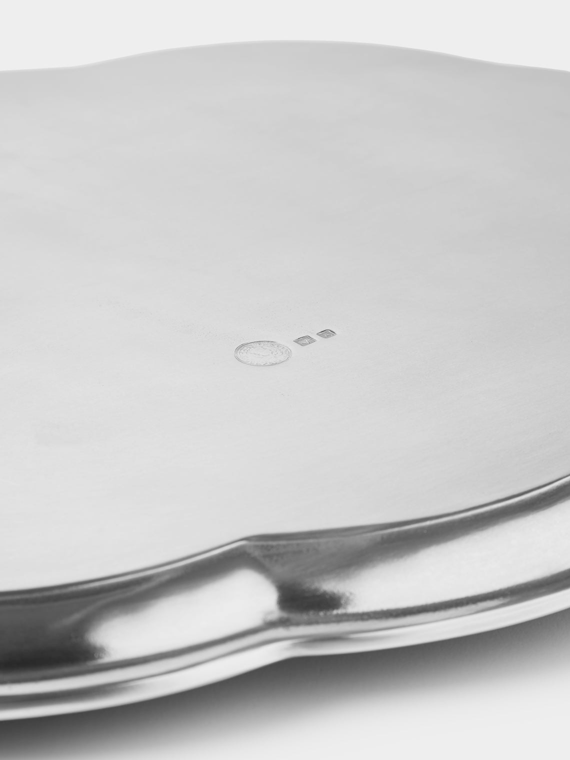 Cosi Tabellini - Britannia Pewter Tray (19.5in/50cm) - Silver - ABASK