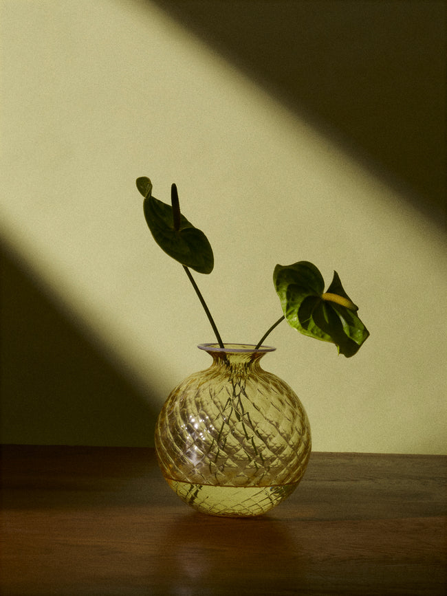 Venini - Monofiore Balloton Hand-Blown Murano Glass Bud Vase (8in/20.5cm) - Yellow - ABASK