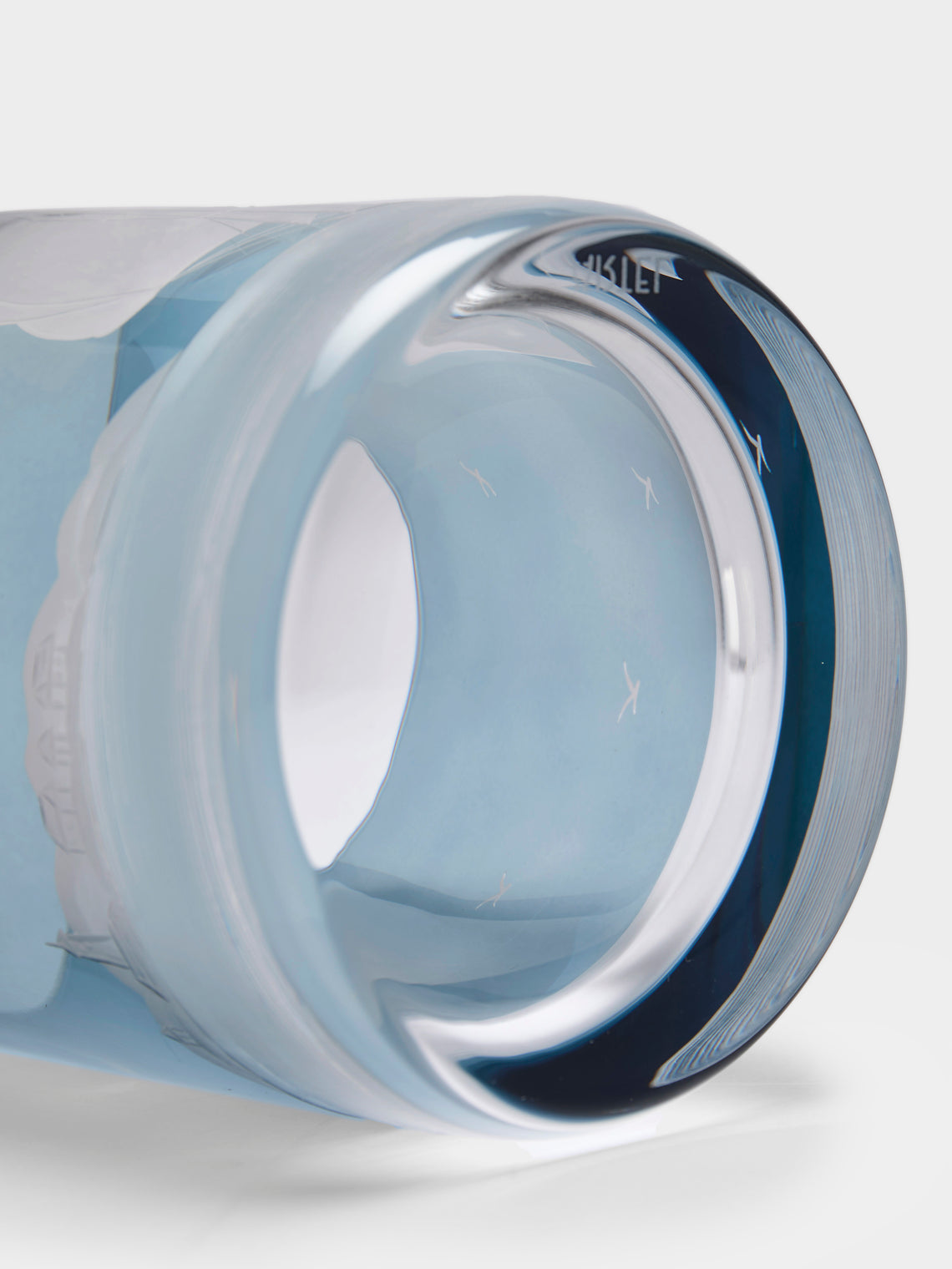 Artel - Golden Age of Yachting Hand-Engraved Crystal Double Old Fashioned Tumbler - Blue - ABASK