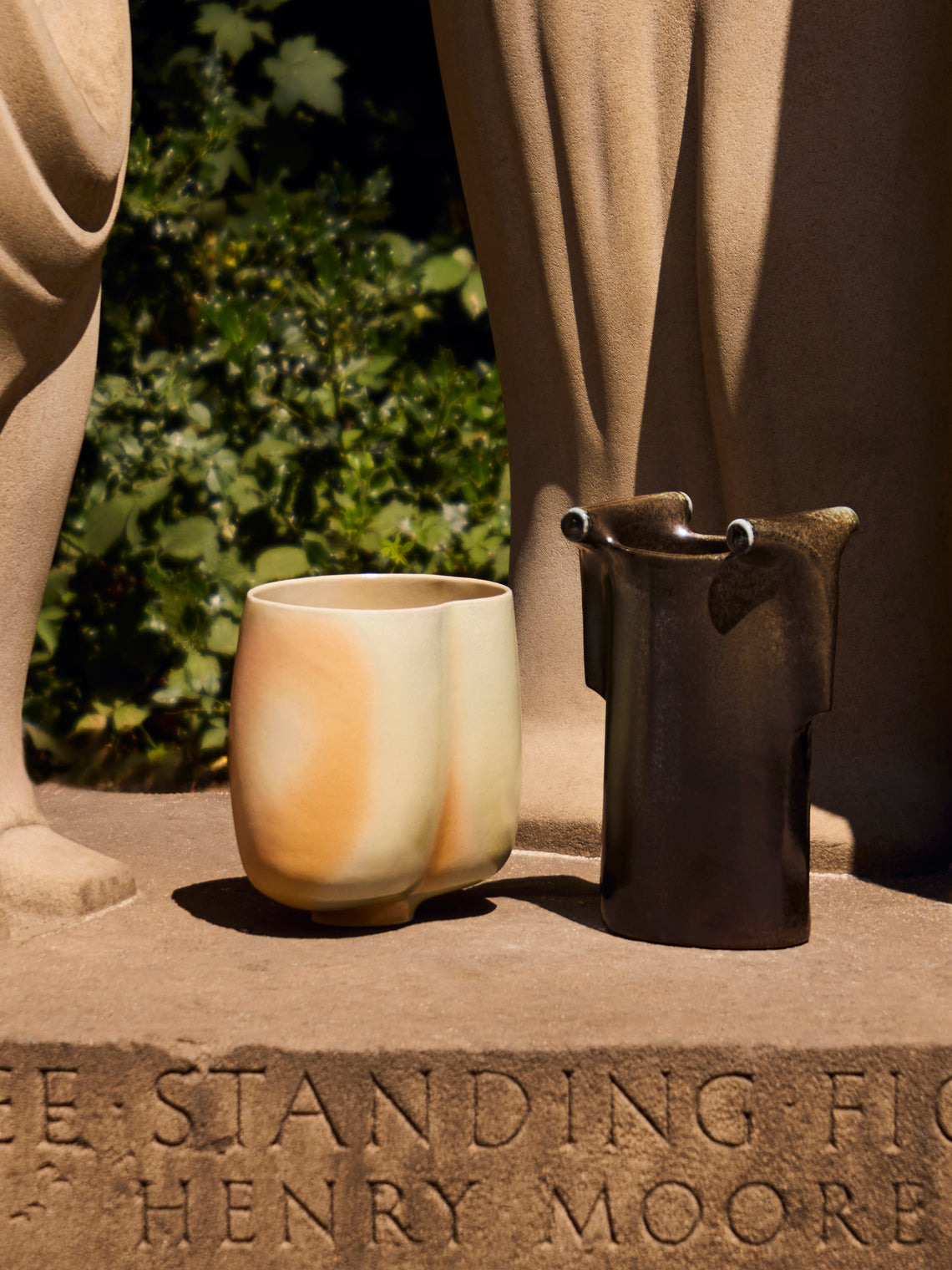 Ruth King - Hand-Built Ceramic Vase (12.5in/31.5cm) - Black - ABASK