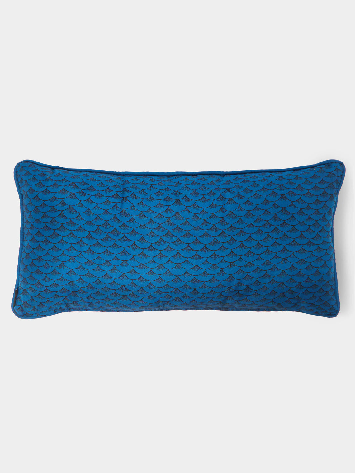 Sardine Silk Cushion (19.5in/50cm)
