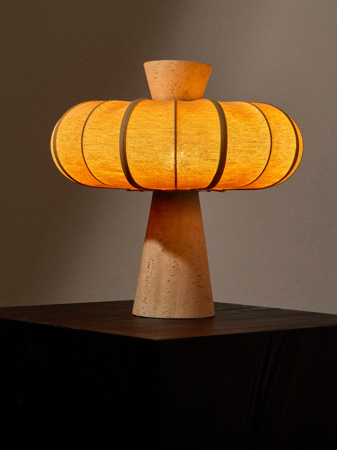 Zavadski - Andorra Art Deco Stone and Fabric Table Lamp - Cream - ABASK