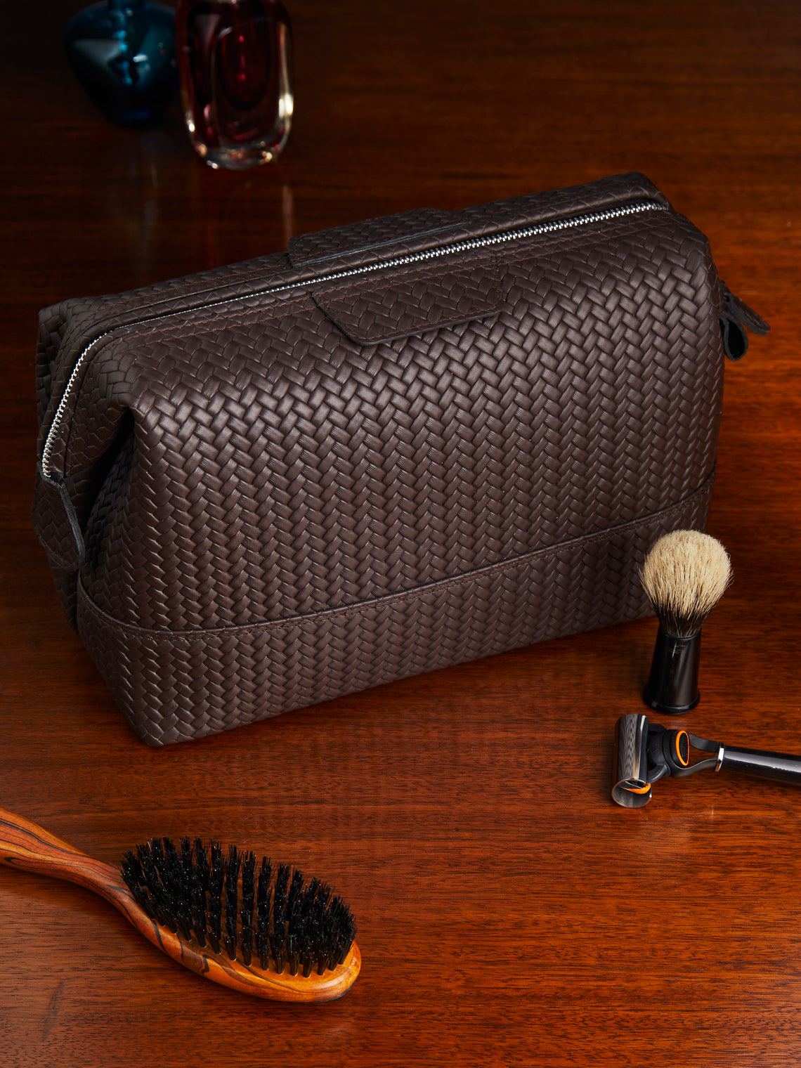 Woven Leather Large Wash Bag