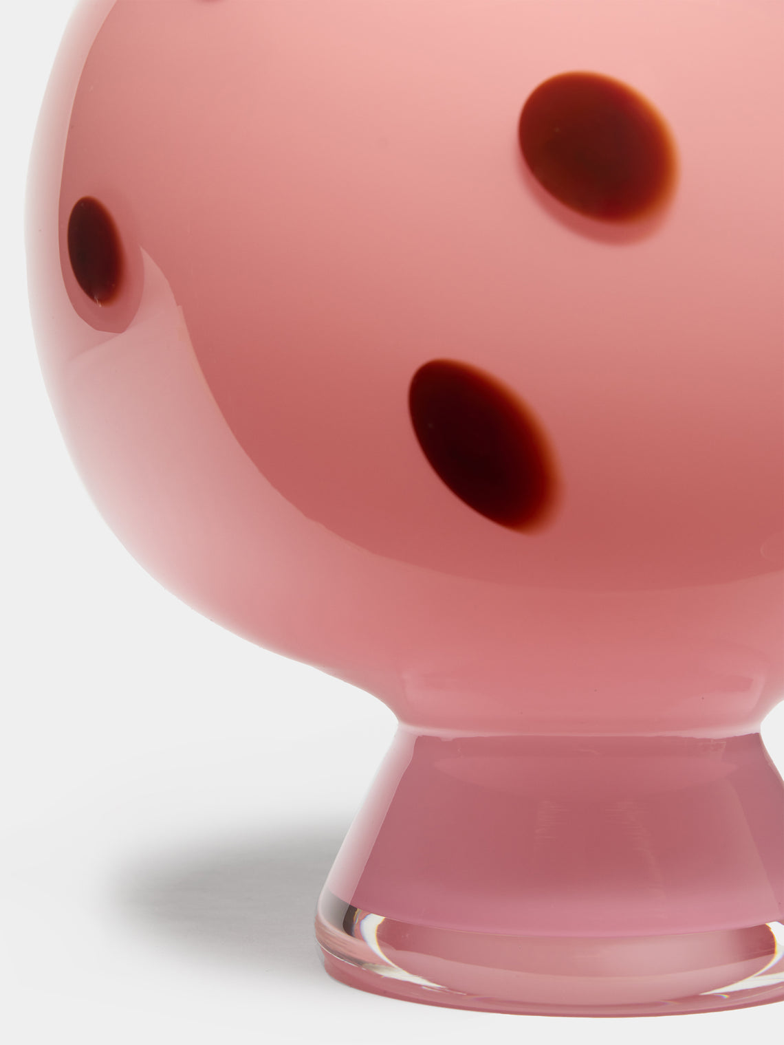 Martyn Thompson Studio - Penny Spotted Hand-Blown Glass Vase (13.5in/34cm) - Pink - ABASK