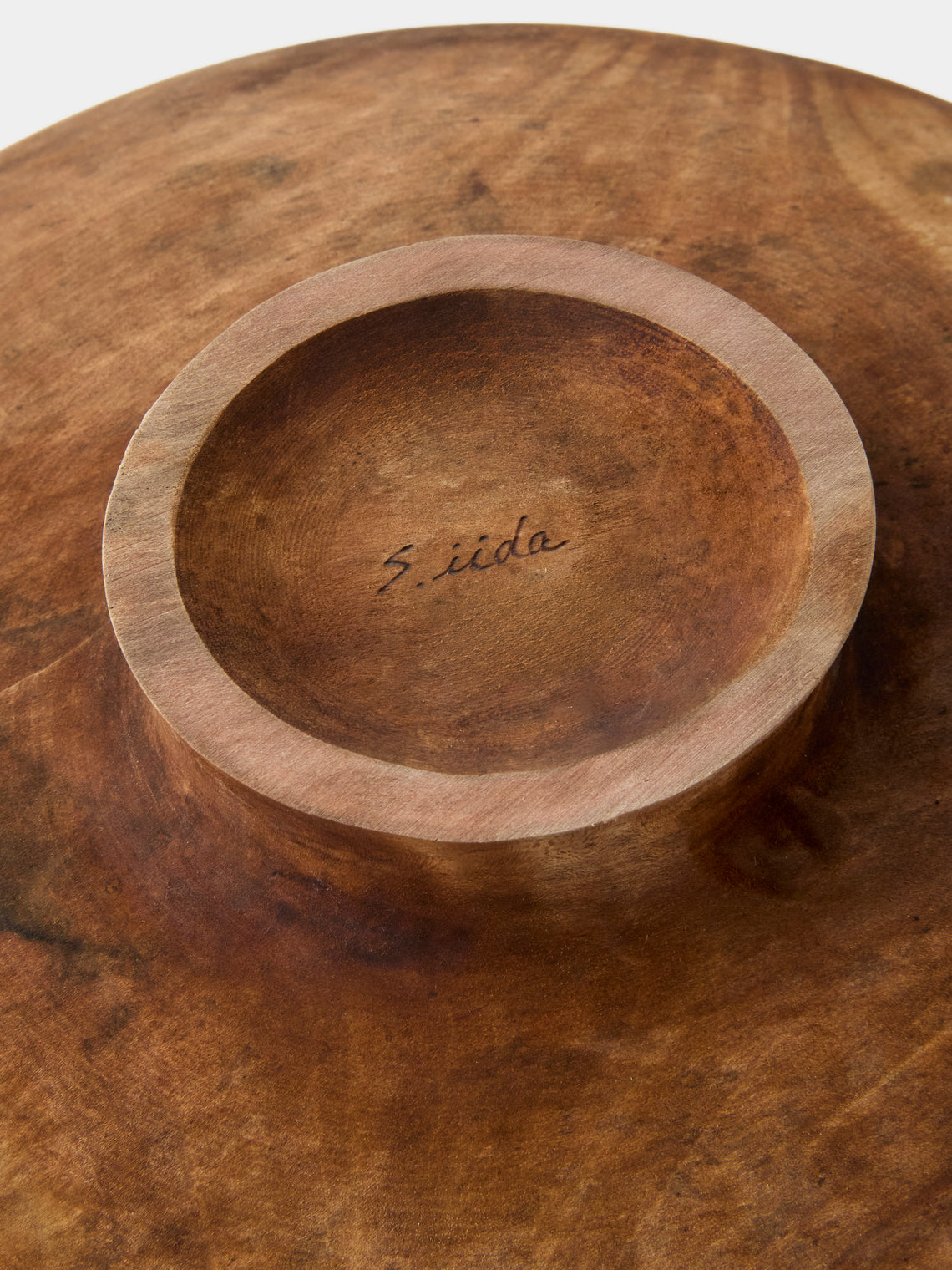 Iida Woodturning - Hand-Turned Oil-Finish Iron-Mordant Dogwood Tray (17.5in/44.5cm) - Brown - ABASK