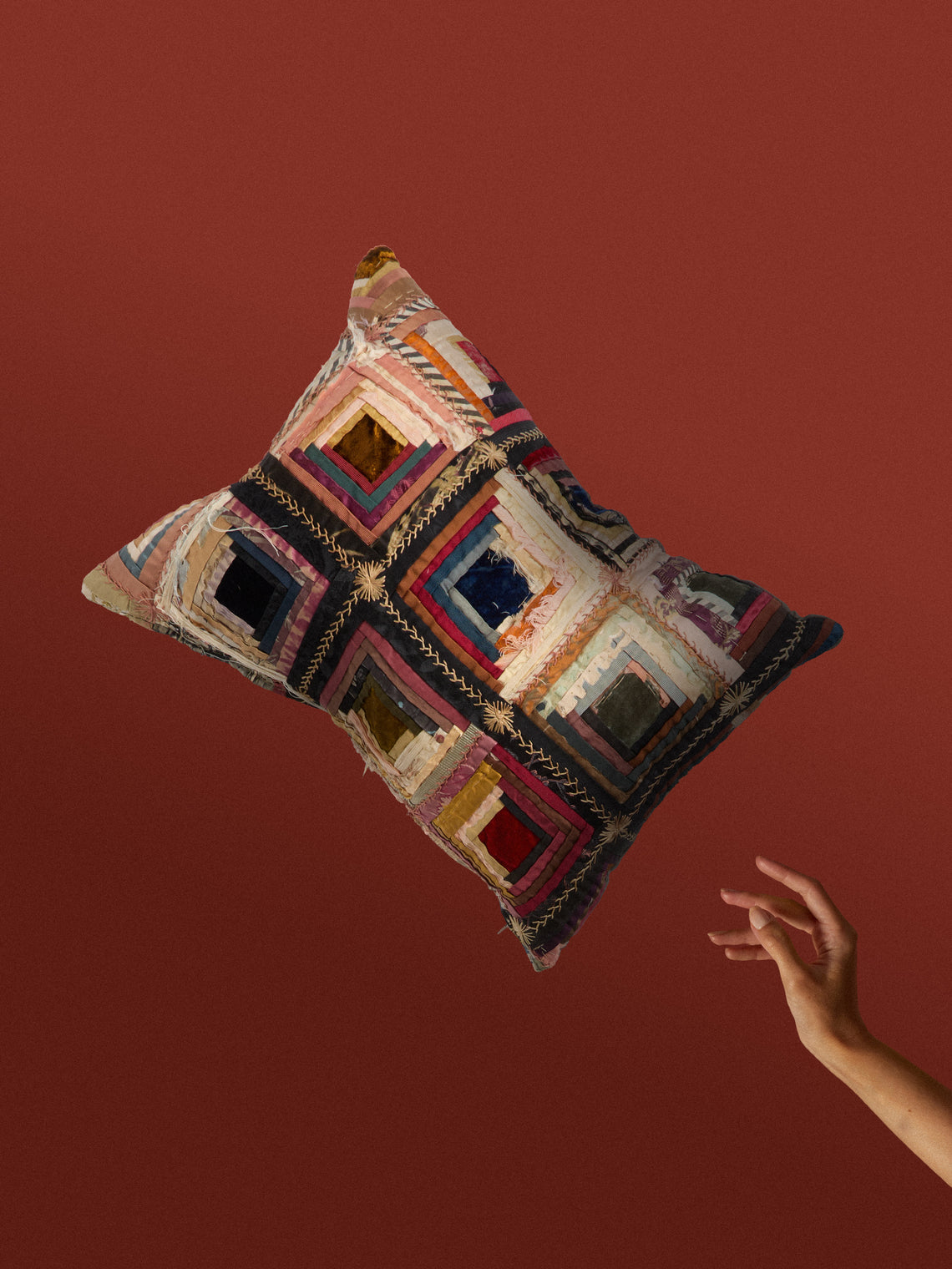 By Walid - 19th-Century Log Cabin Patchwork Damask Cushion (19.5in/50cm) - Multiple - ABASK