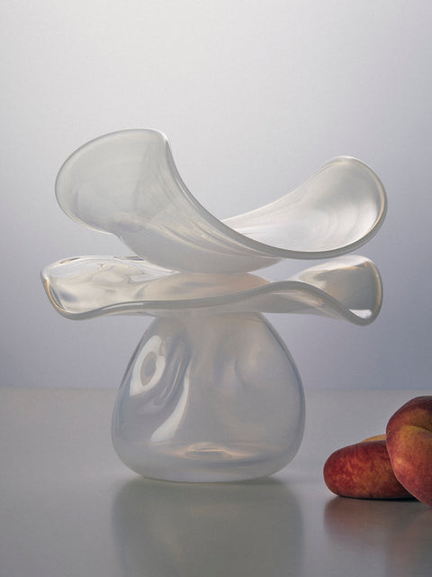 Oog Objects - 1 Hand-Blown Glass Vase (9in/23.5cm) - White - ABASK