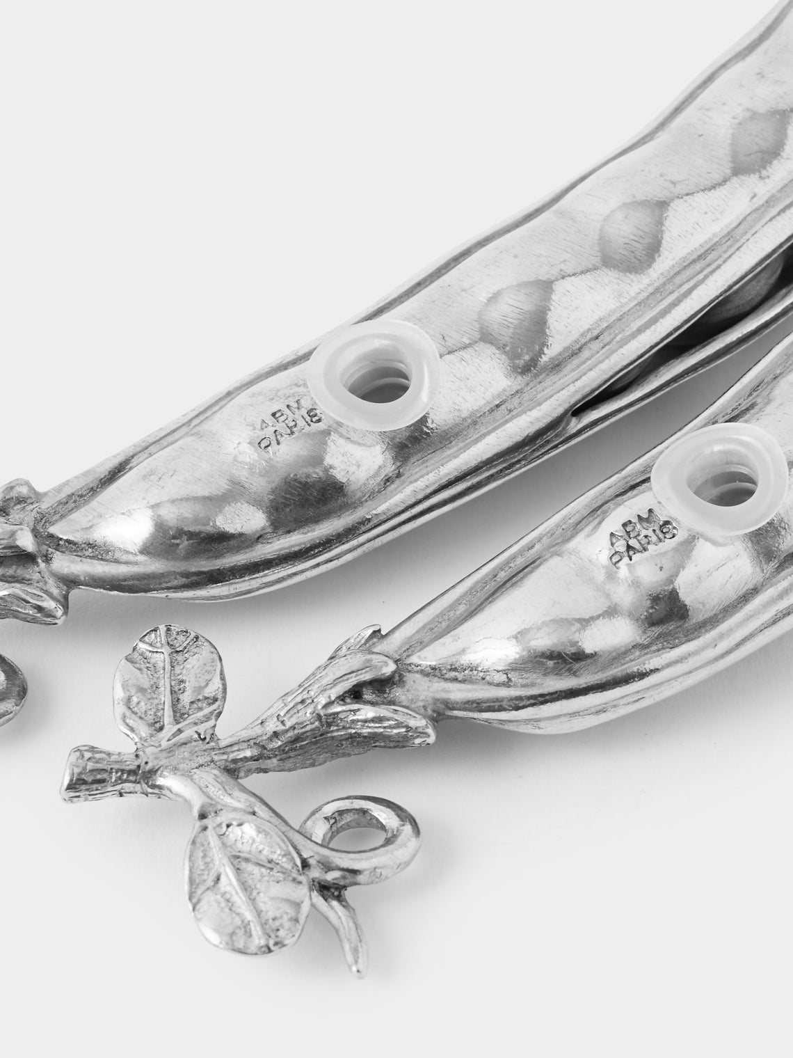 Au Bain Marie - | Set of 2 | Pea Pod Pewter Salt and Pepper Shakers - Silver - ABASK