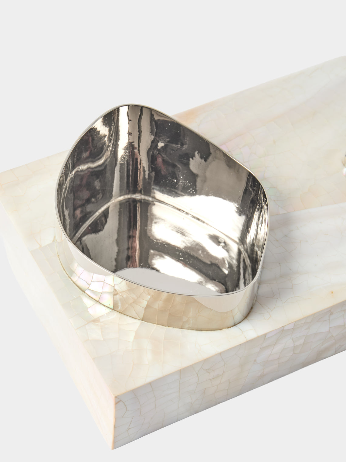 Objet Luxe - Hermes Crab Mother-of-Pearl Caviar Dish - Ivory - ABASK