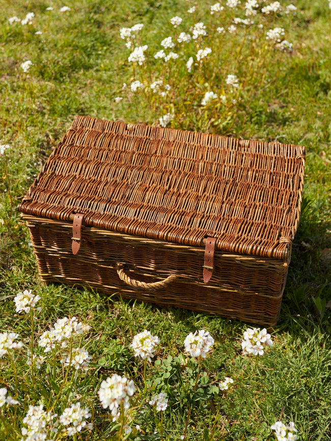 Sussex Willow Baskets - Handwoven Willow Picnic Basket -  - ABASK