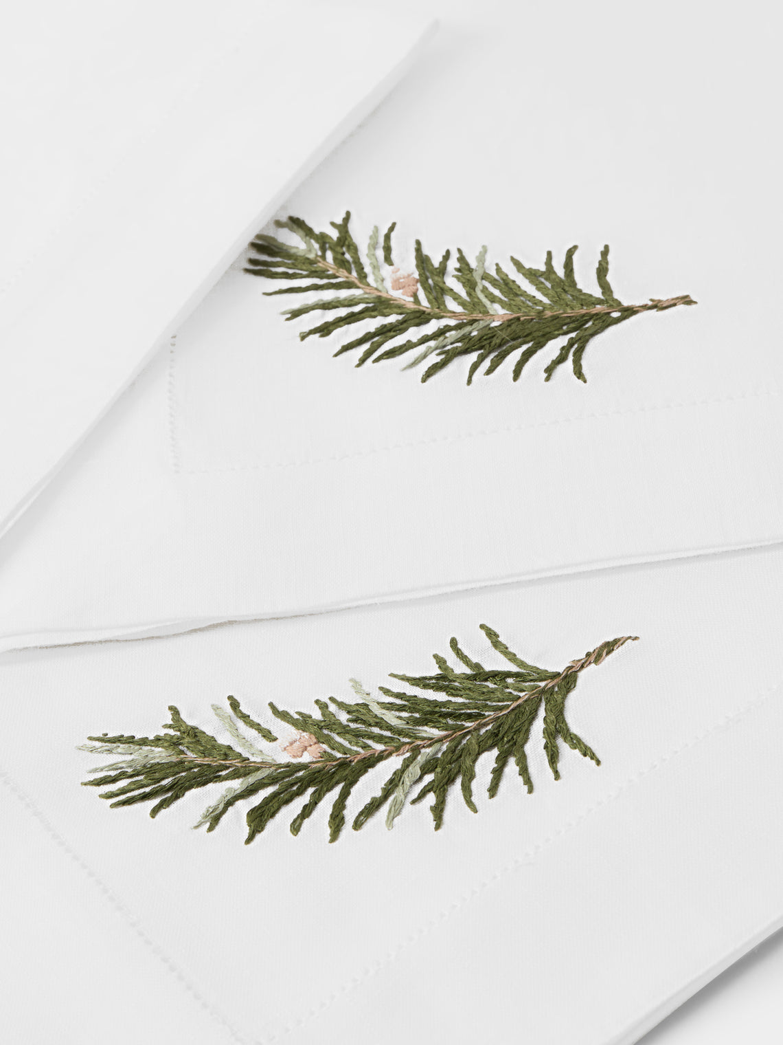 ERI Textiles - | Set of 4 | Christmas Branch Hand-Embroidered Linen Napkins - White - ABASK