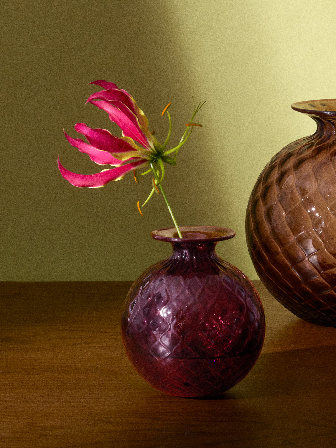 Venini - Monofiore Balloton Hand-Blown Murano Glass Bud Vase (5in/12.5cm) - Pink - ABASK