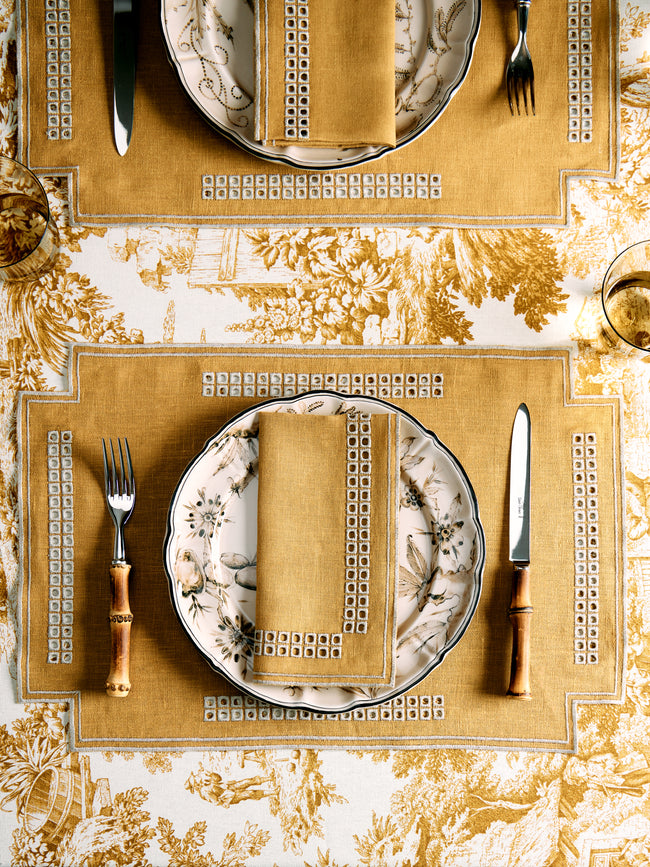 Borgo delle Tovaglie - Eva Embroidered Linen Placemats & Napkins - Yellow - ABASK