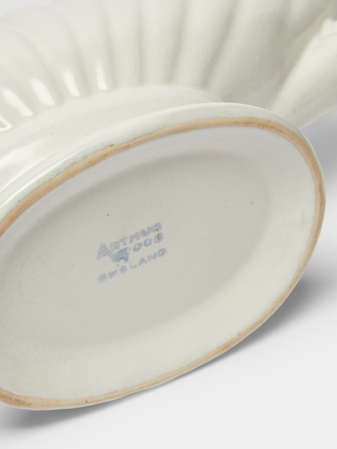 Antique and Vintage - 1930-1940 Ribbed Mantle Vase with Handles -  - ABASK