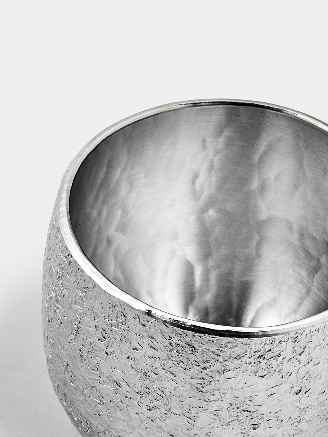 Seikado - Tokkuri Textured Pewter Sake Cup - Silver - ABASK