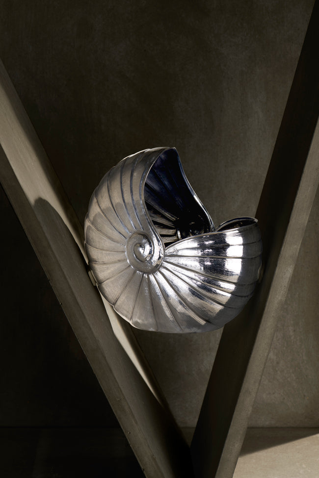 Antique and Vintage - 1970s Sterling Silver Nautilus Shell Vase (7.5in/19cm) - Silver - ABASK