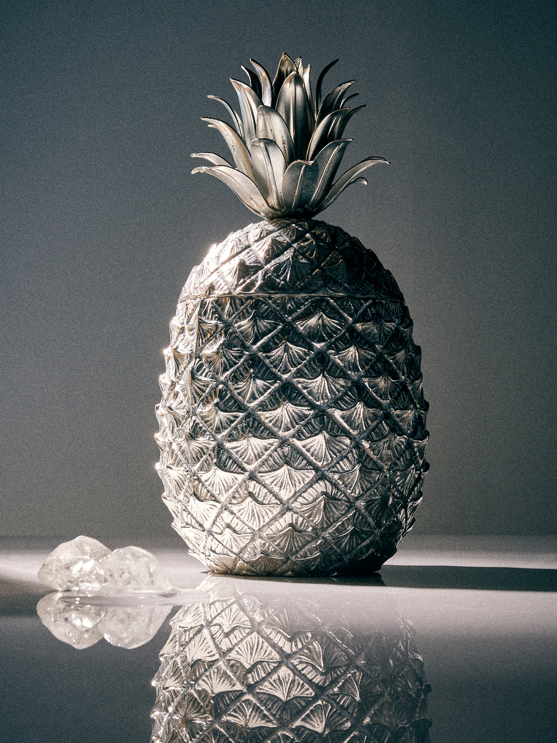 Antique and Vintage - 1965 Mauro Manetti Sterling Silver Pineapple Ice Bucket - Silver - ABASK