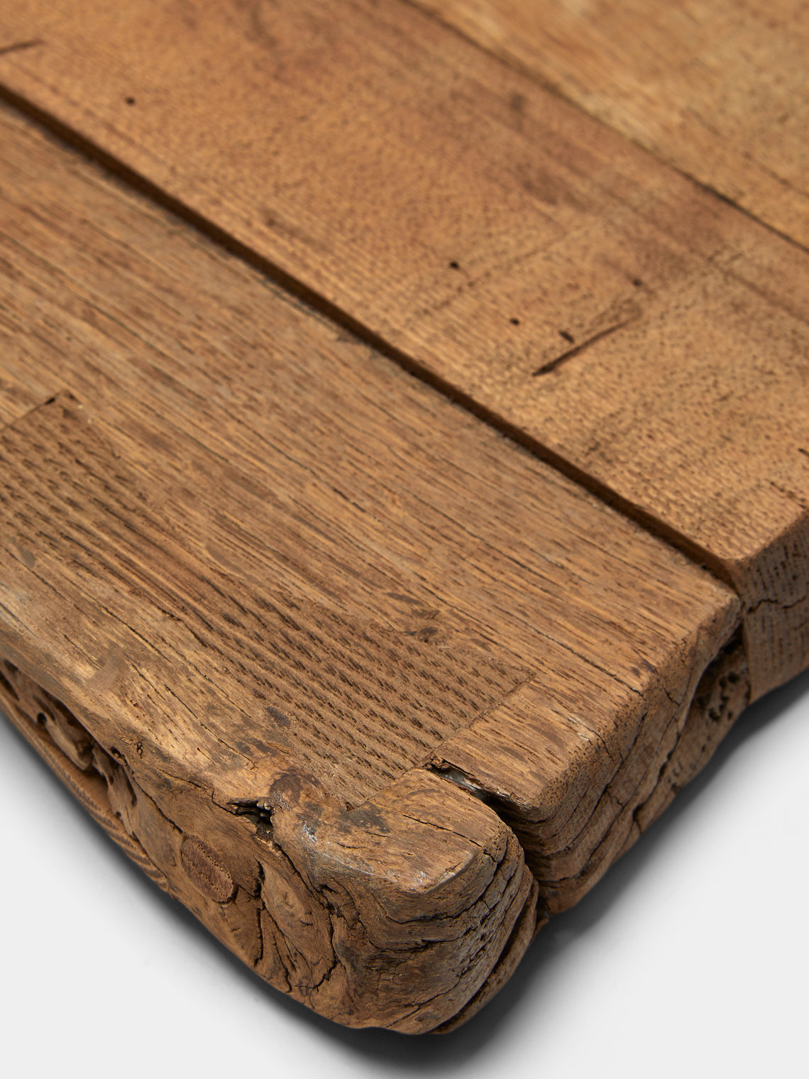 Art Brugi - Hand-Carved Antique Oak and Chestnut Serving Board - Brown - ABASK