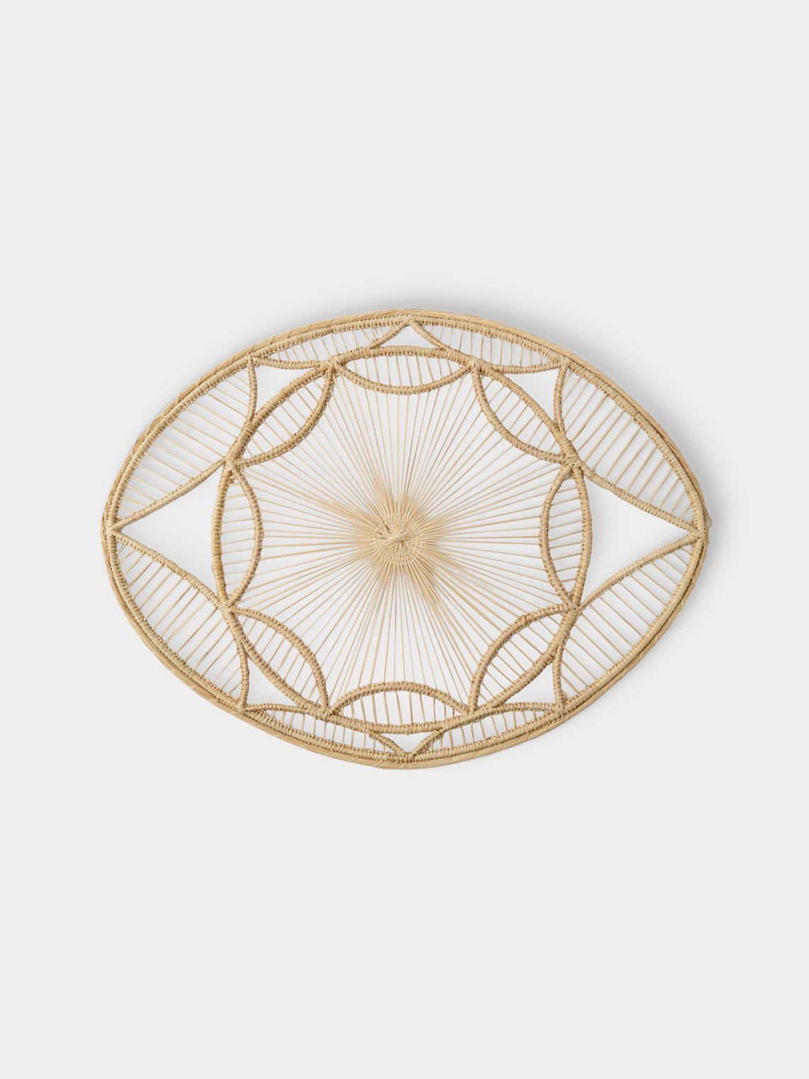 Artesanías del Atlántico - | Set of 4 | Loto Handwoven Palm Oval Placemats - Natural - ABASK - 