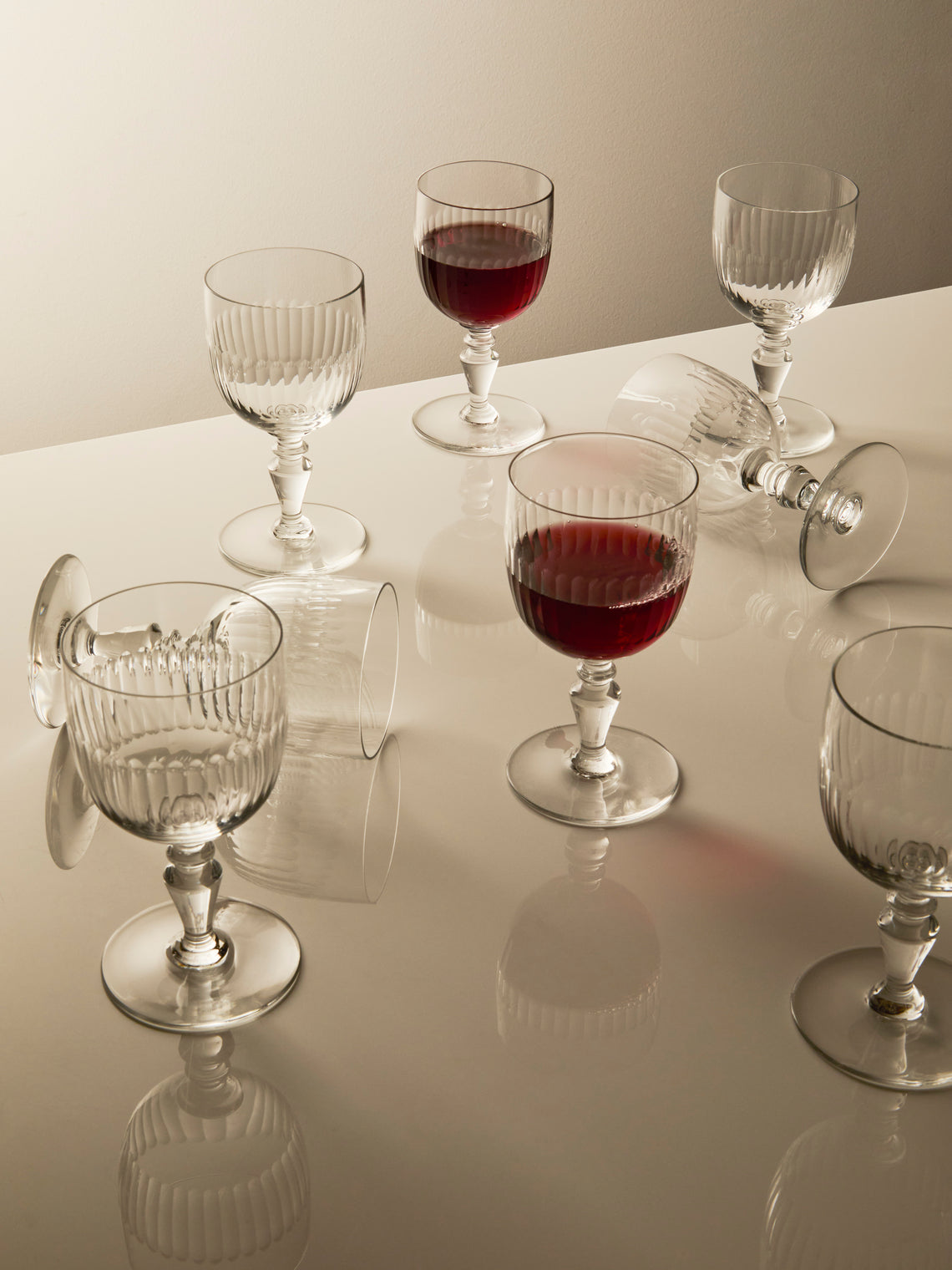 Antique and Vintage - Late-19th-Century Baccarat Renaissance Crystal Wine Glasses (Set of 18) - Clear - ABASK