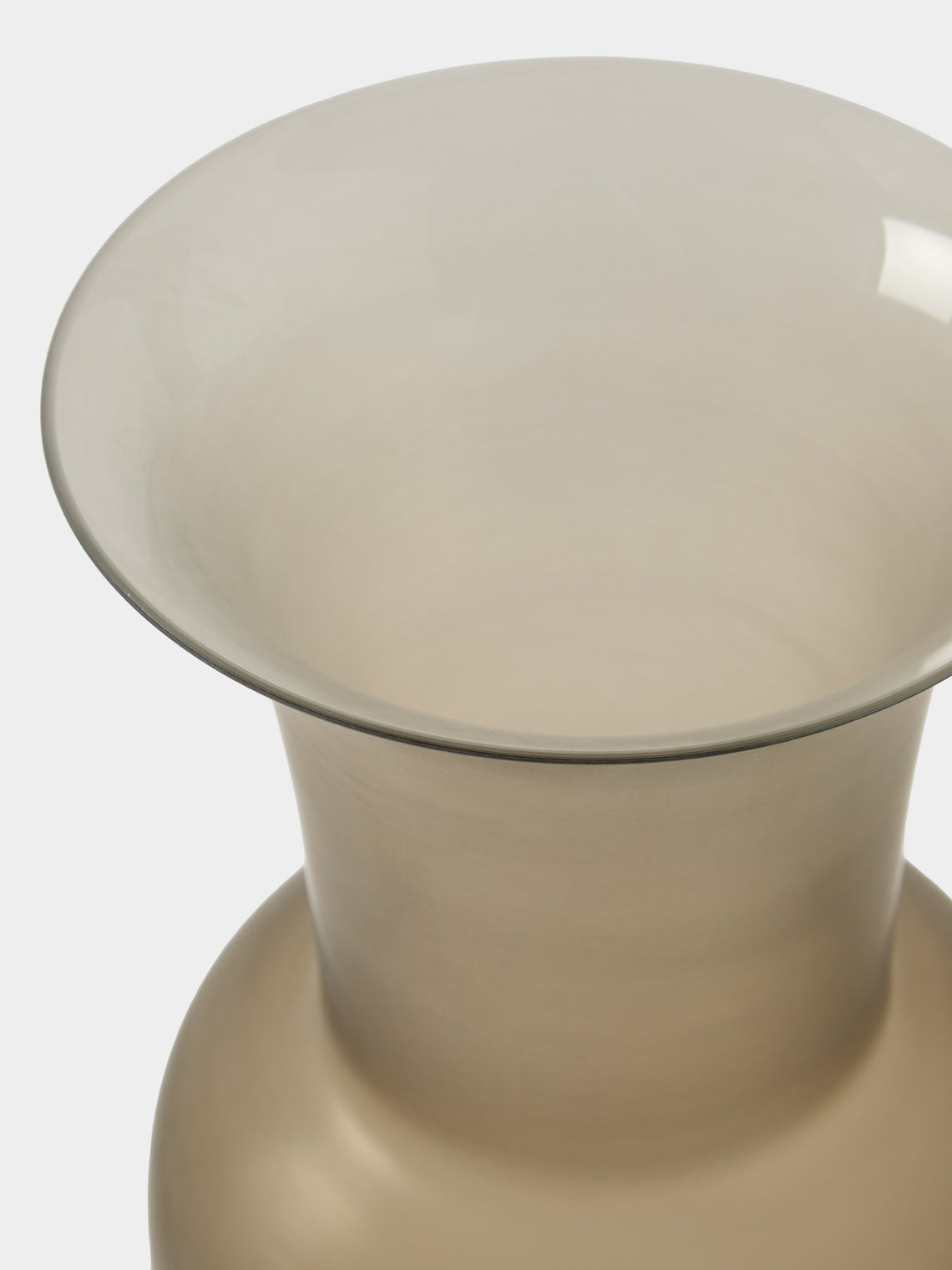 Venini - Satin Hand-Blown Murano Glass Vase (8in/20.5cm) - Beige - ABASK