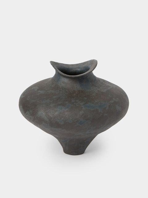By Raffaella - Roma Hand-Coiled Stoneware Vase (8in/20cm) - Gray - ABASK - 