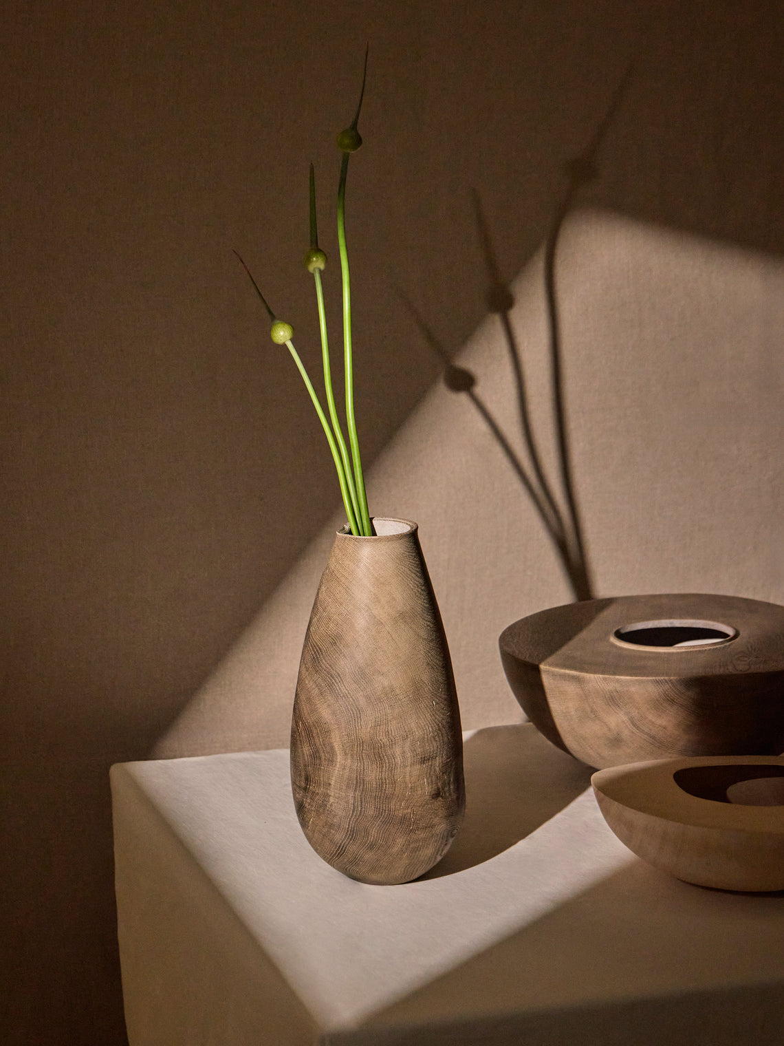 Felix Votteler - Mineral Oak Vase - Gray - ABASK