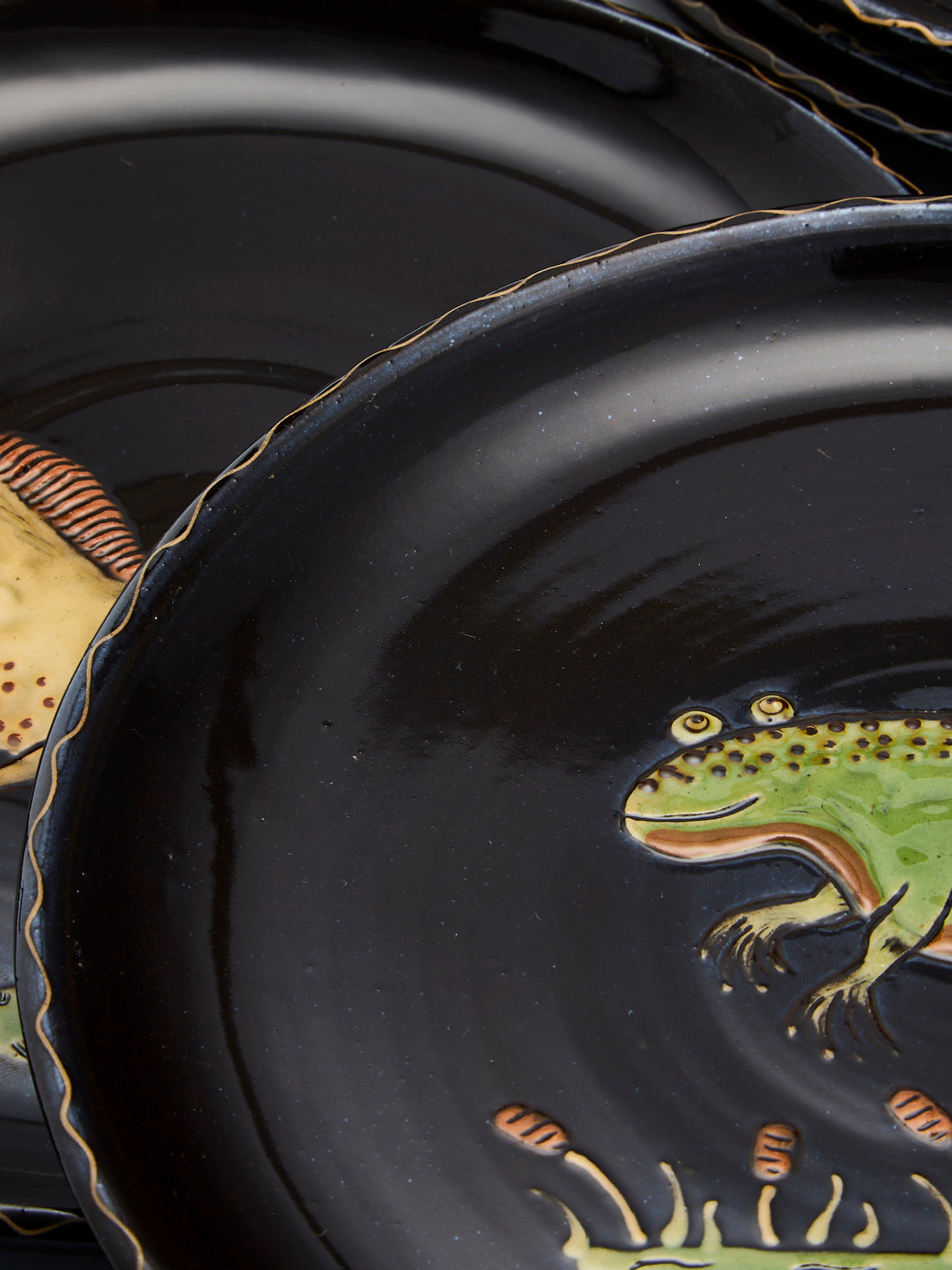 Poterie d’Évires - Animals Hand-Painted Ceramic Dinner Plates (Set of 6) - Dark brown - ABASK