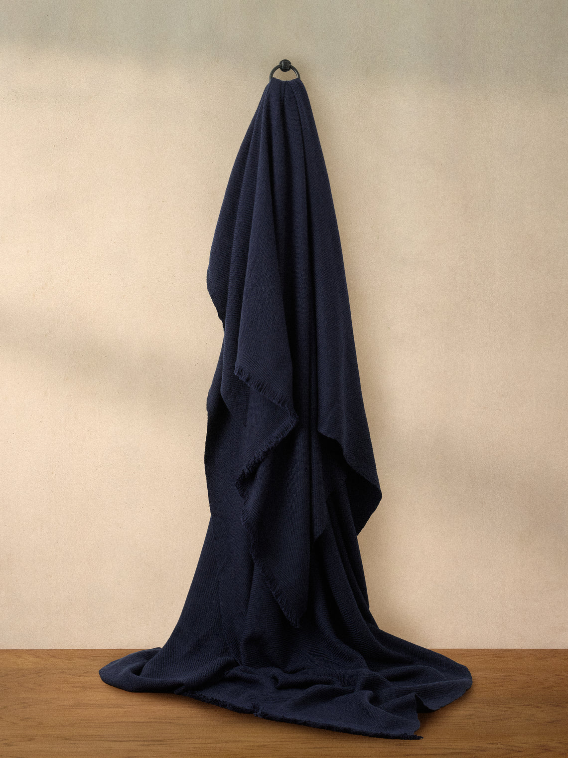 Me & K - Merino Wool and Cashmere King-Size Blanket (106in/2.7m) - Navy - ABASK
