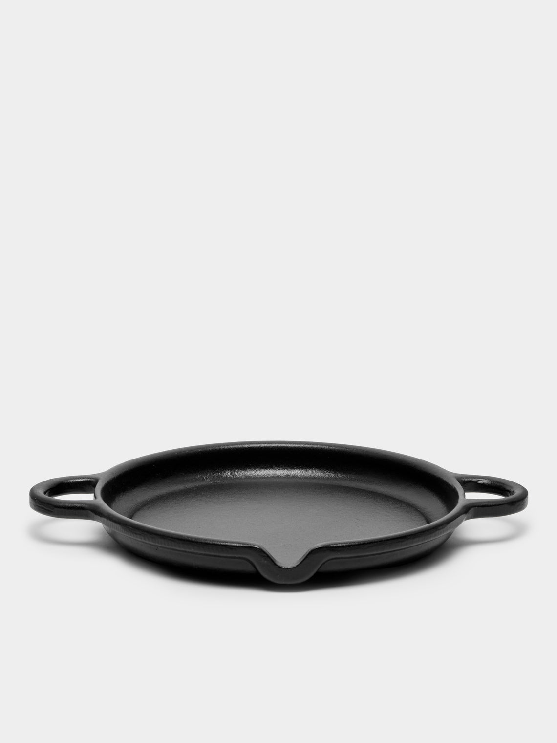 Antique and Vintage - Mid-Century Carl Auböck for Ostovics Culinar Cast Iron Medium Shallow Pan -  - ABASK - 