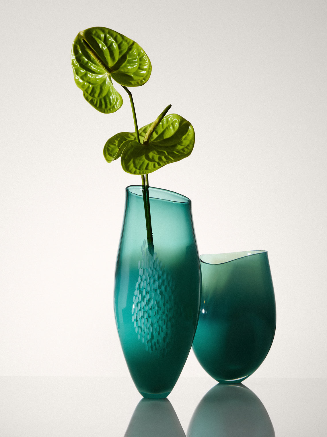 Michèle Oberdieck - Turquoise Seas II Hand-Blown Glass Vase (14.5in/37cm) - Green - ABASK