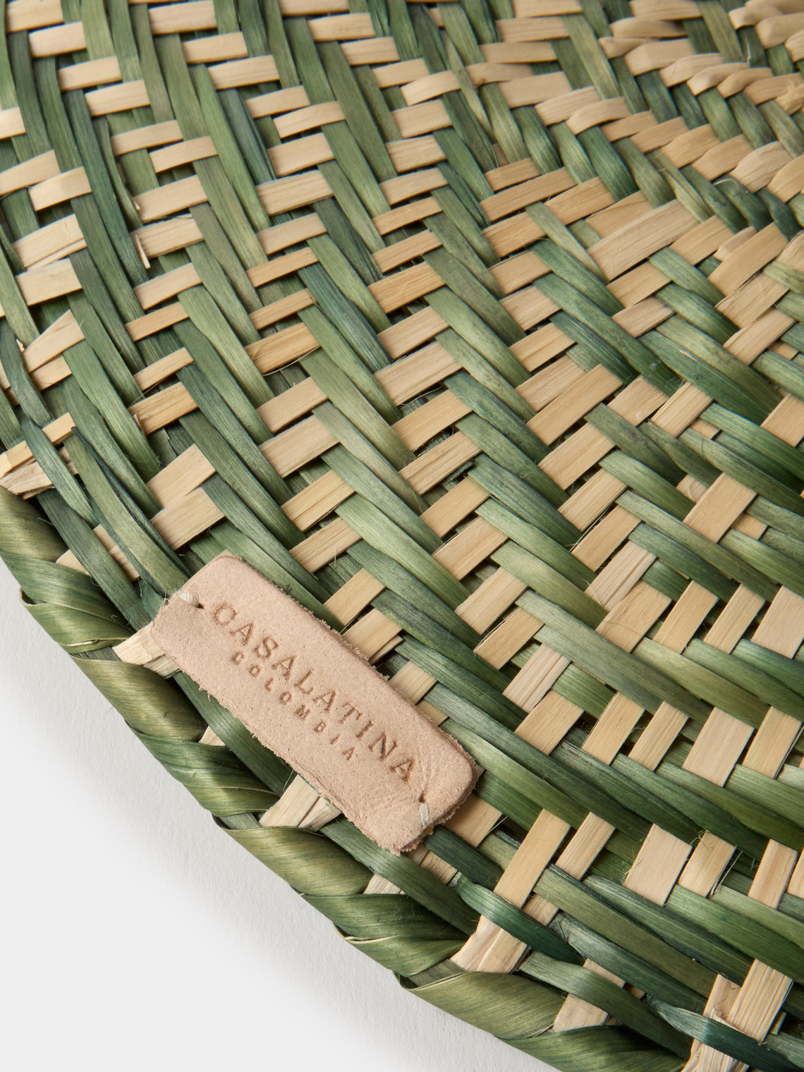 CasaLatina - Liliana Handwoven Tetera Palm Charger Plates (Set of 4) - Green - ABASK