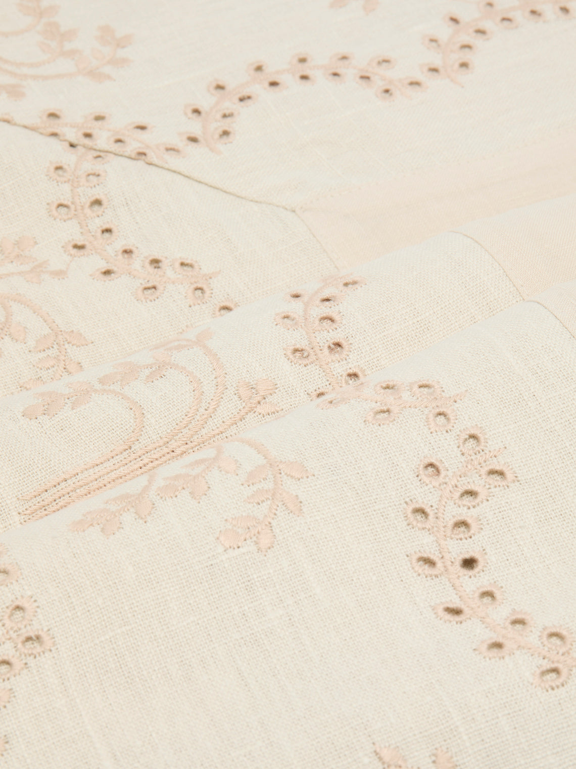 Borgo delle Tovaglie - Eden Embroidered Linen Square Tablecloth - Natural - ABASK