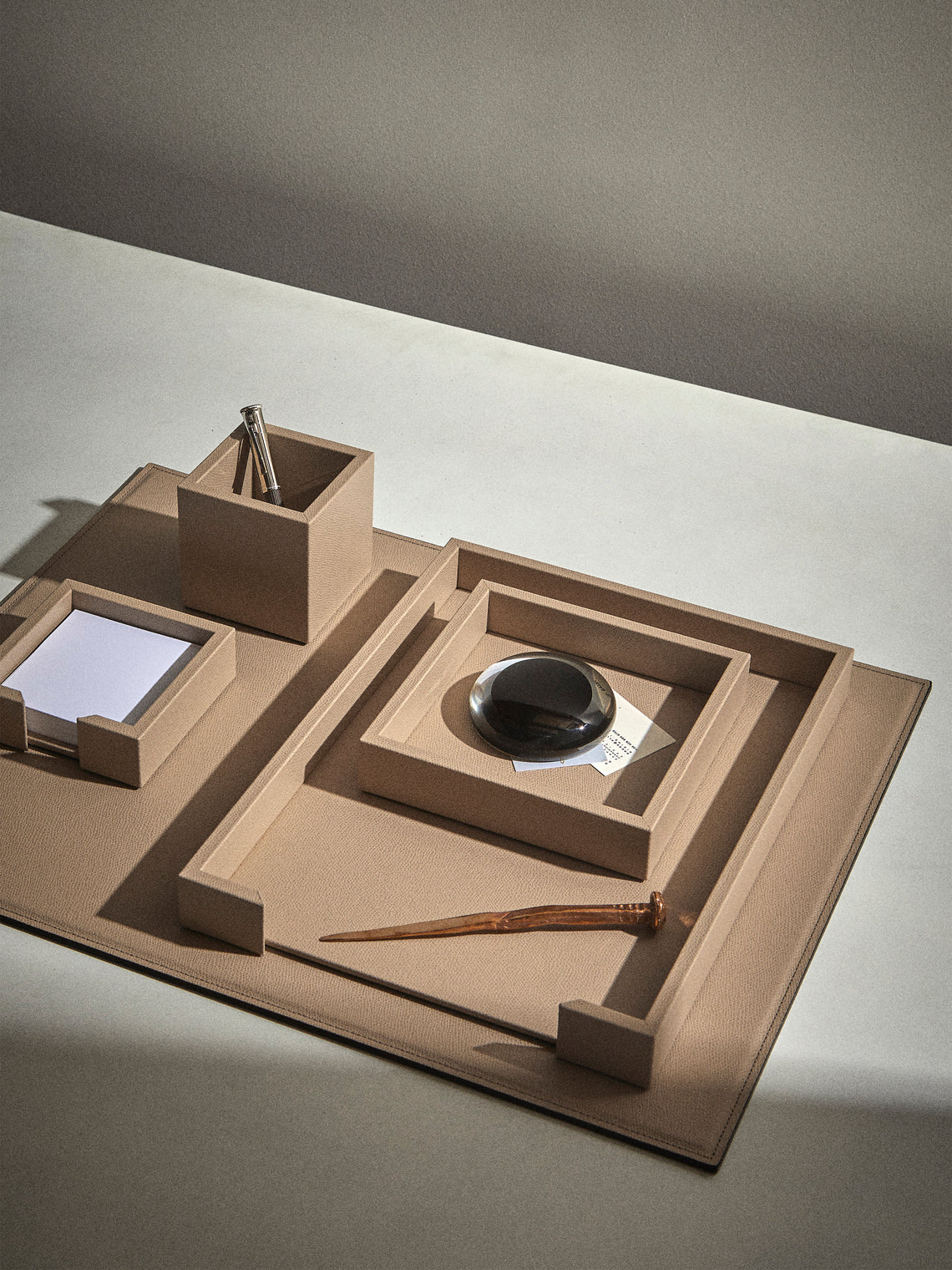 Pinetti - Florida Leather Desk Set - Taupe - ABASK