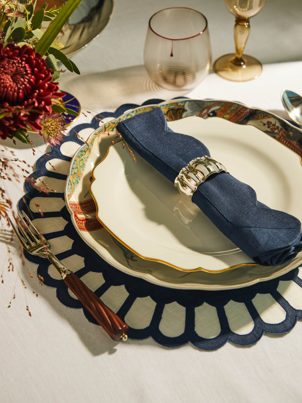 Angela Wickstead - Rapallo Scalloped Linen Napkins (Set of 4) -  - ABASK