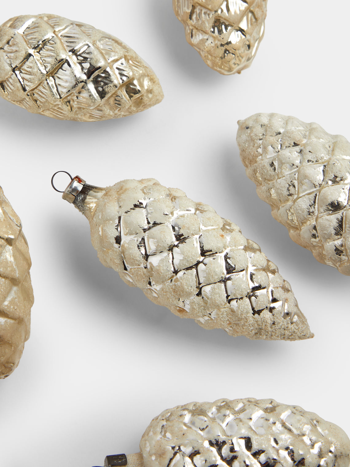 Antique and Vintage - Early-20th-Century Pinecones Glass Baubles (Set of 12) - Silver - ABASK