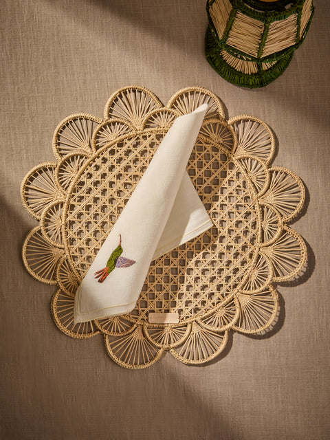 CasaLatina - | Set of 4 |Margarita Handwoven Iraca Palm Placemats - Cream - ABASK