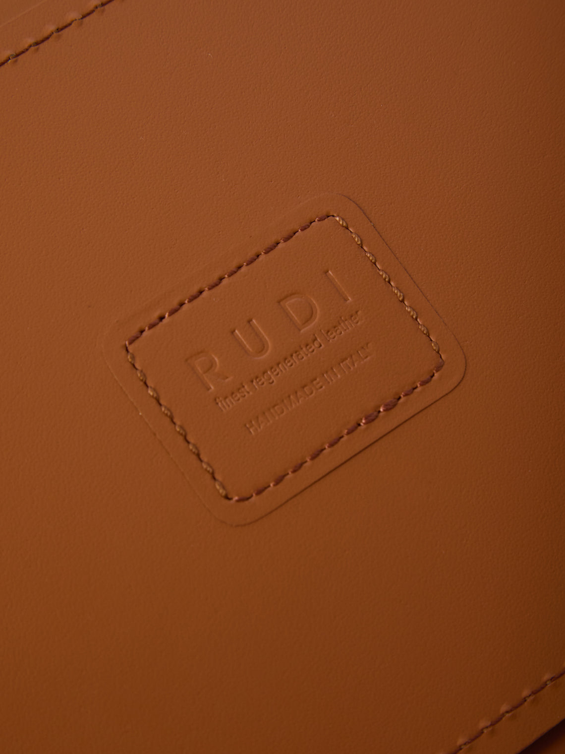 RUDI - Zenit Leather Long Rounded Box - Tan - ABASK