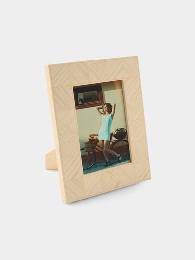 Linley - Henley Heart Sycamore Photo Frame (5x7") - Beige - ABASK - 