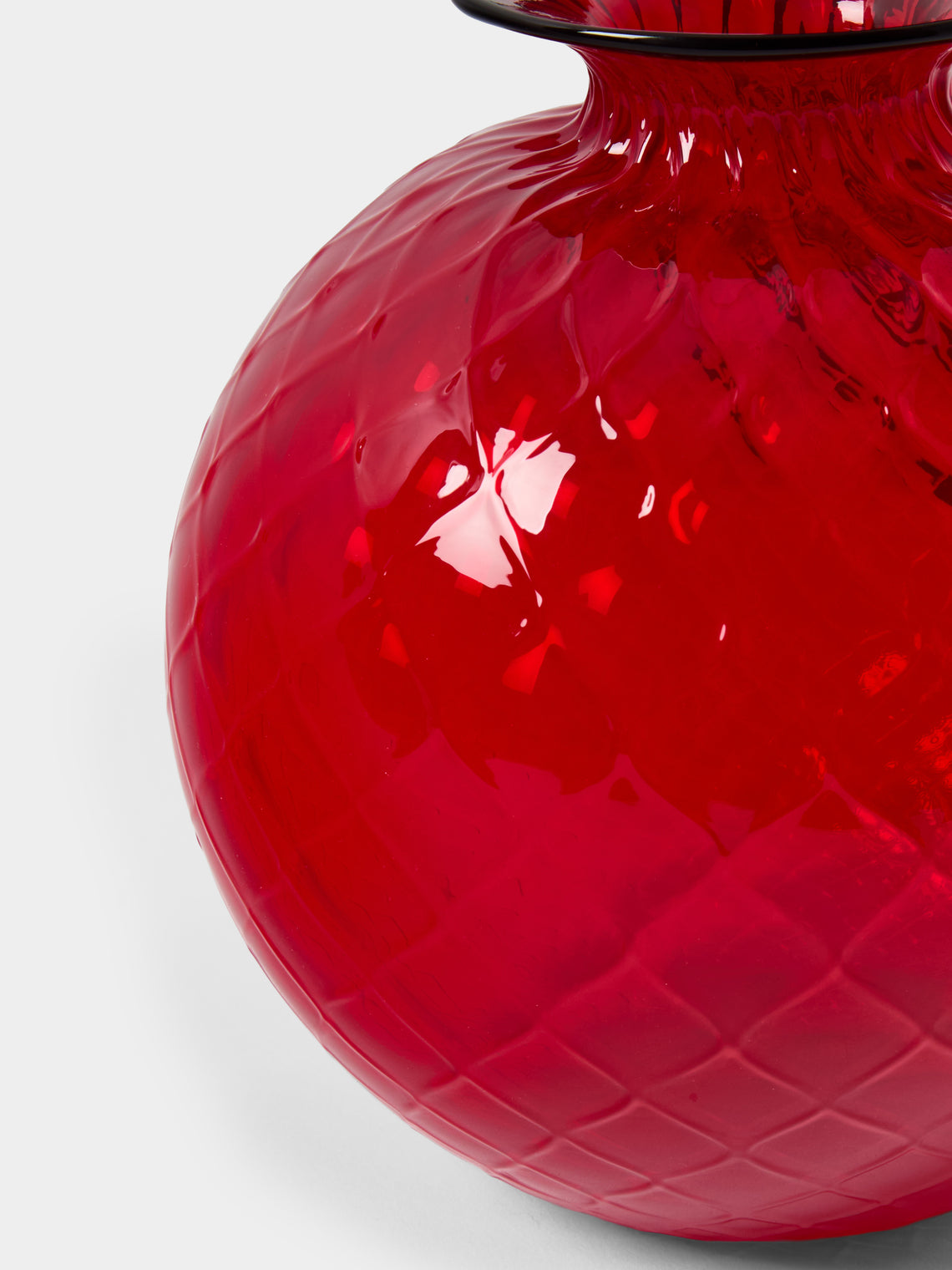 Venini - Monofiore Balloton Hand-Blown Murano Glass Vase (8in/20.5cm) - Red - ABASK