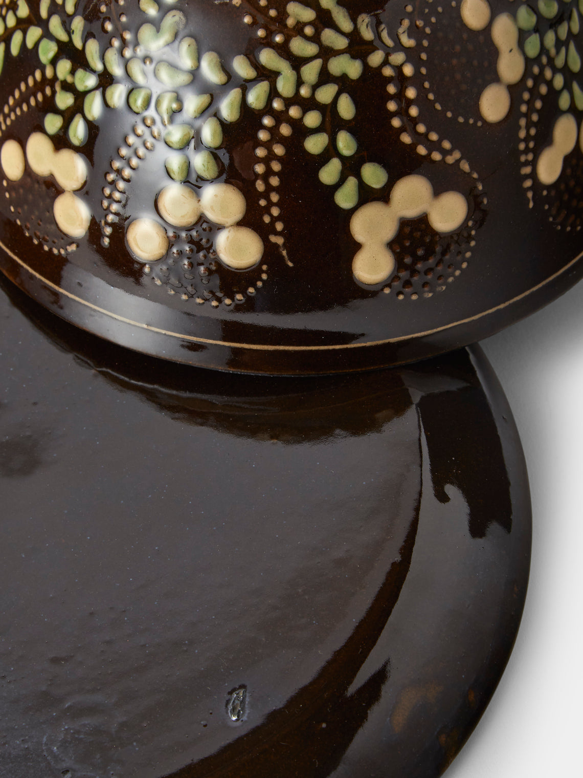 Poterie d’Évires - Flowers Hand-Painted Ceramic Butter Dish - Dark Brown - ABASK
