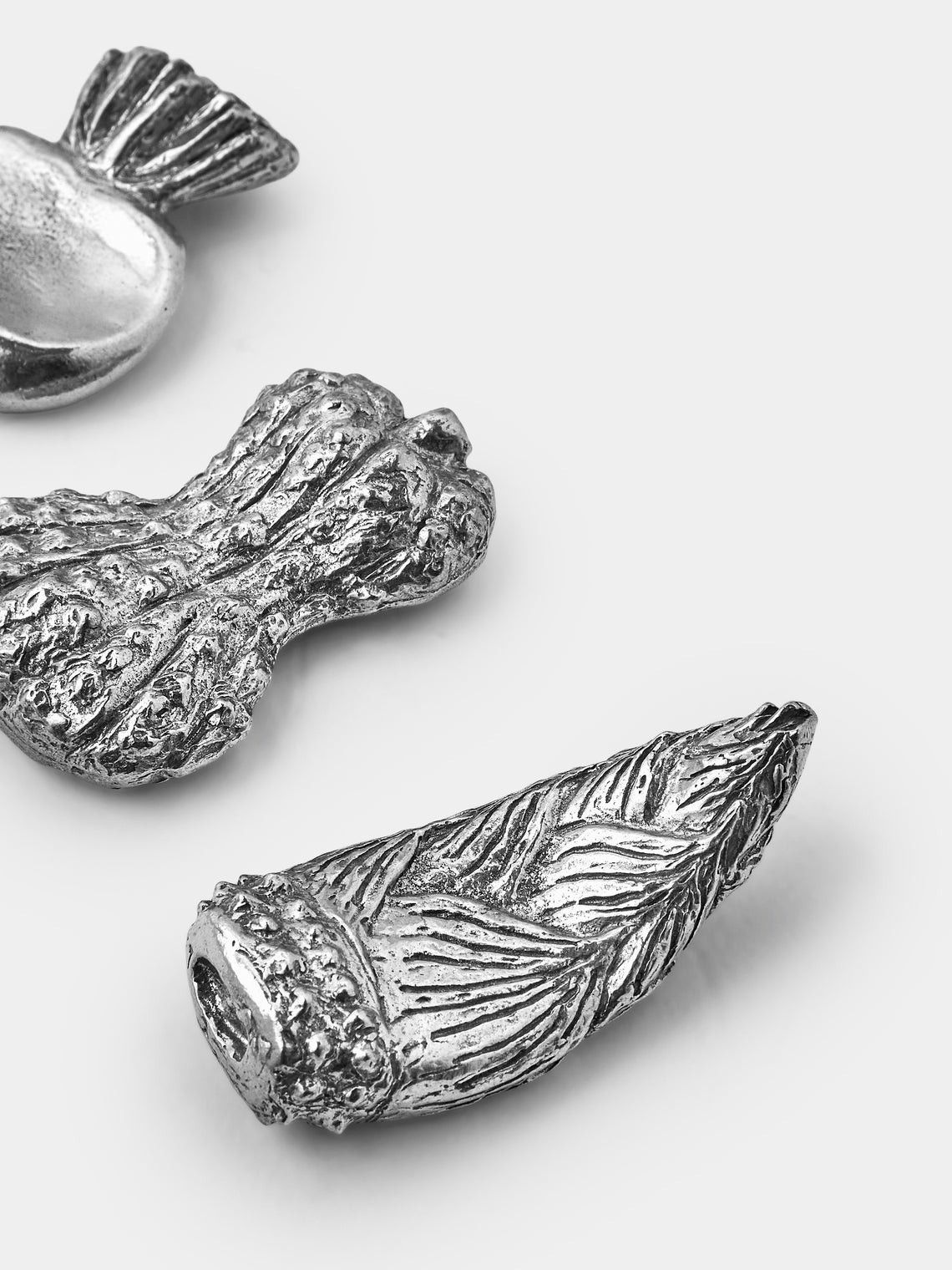 Seikado - Kyoto Vegetable Pewter Chopstick Rests (Set of 5) - Silver - ABASK