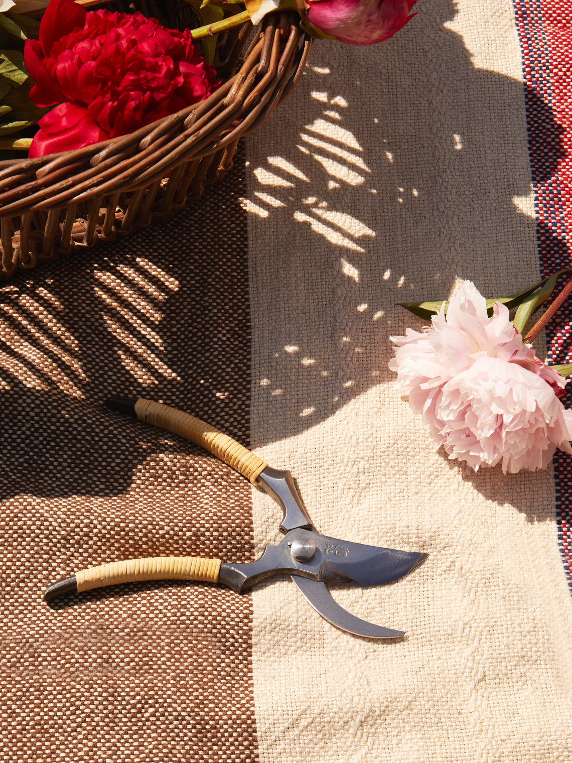 Onoyoshi Hamono - Pruning Secateurs with Rattan Handles -  - ABASK