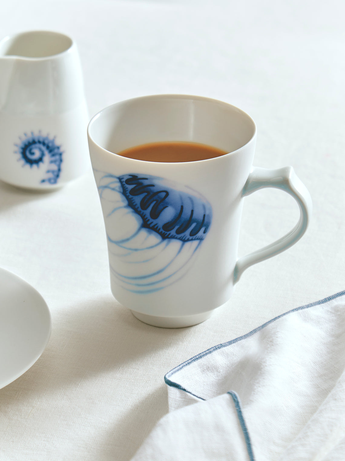 Hering Berlin - Ocean Porcelain Mugs (Set of 2) - White - ABASK